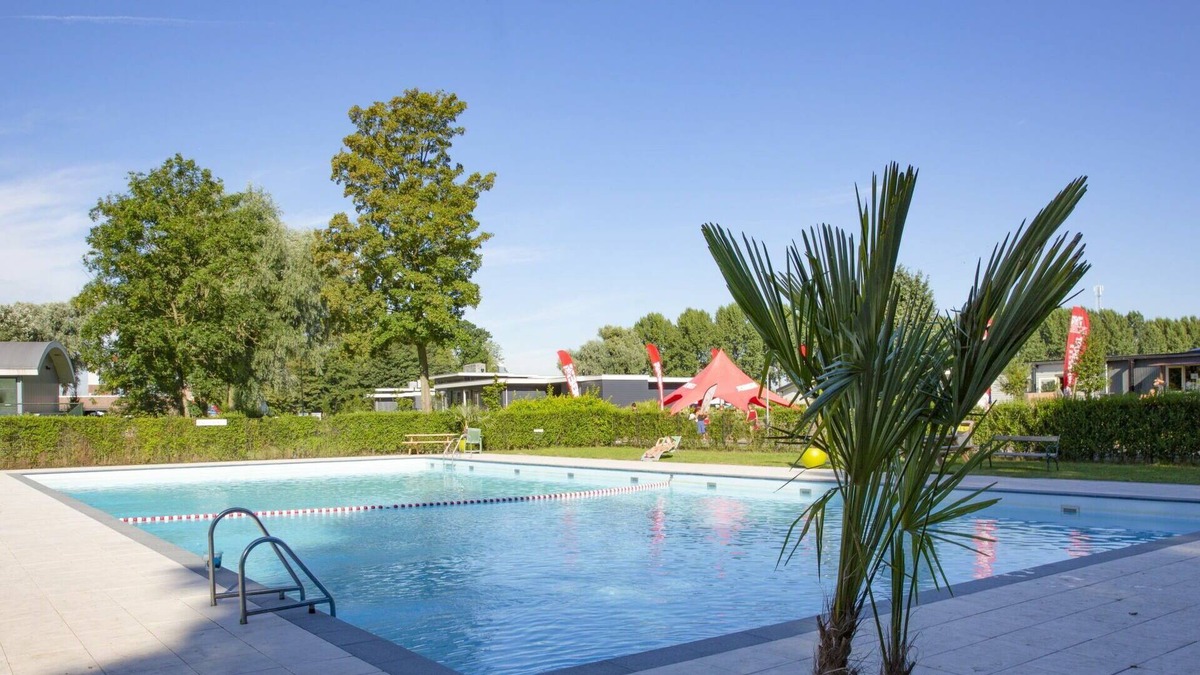 Willemsdorp Apartment | Beautiful apartment for 4 people with WIFI, TV, terrace and parking
