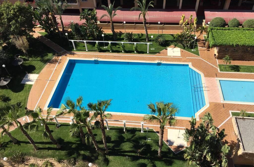 Alicante Apartment | Beautiful apartment with swimming pool and beach