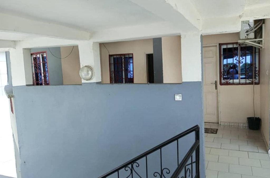 Bonaberi Apartment | Beautiful appartement 2 beds 2 toilets kitchen