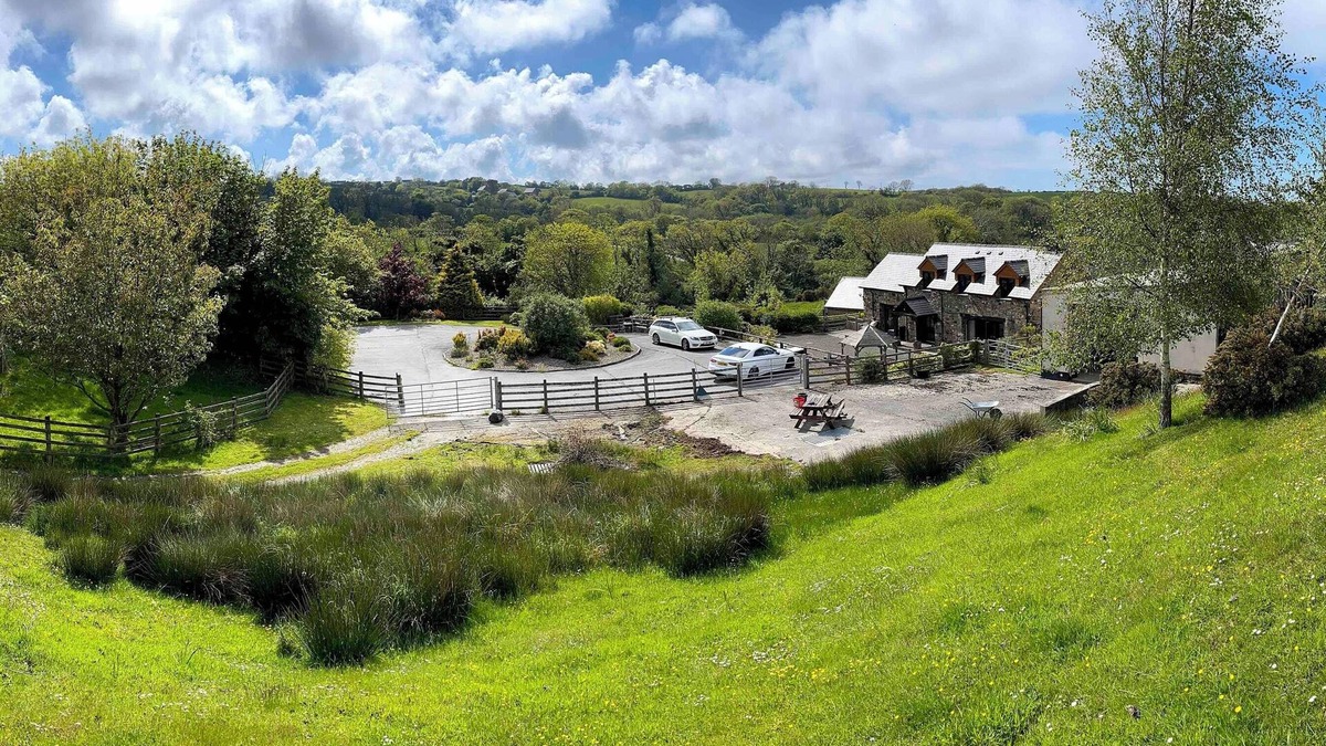 Tan-y-groes Other | Beautiful Barn Conversion in West Wales 🏴