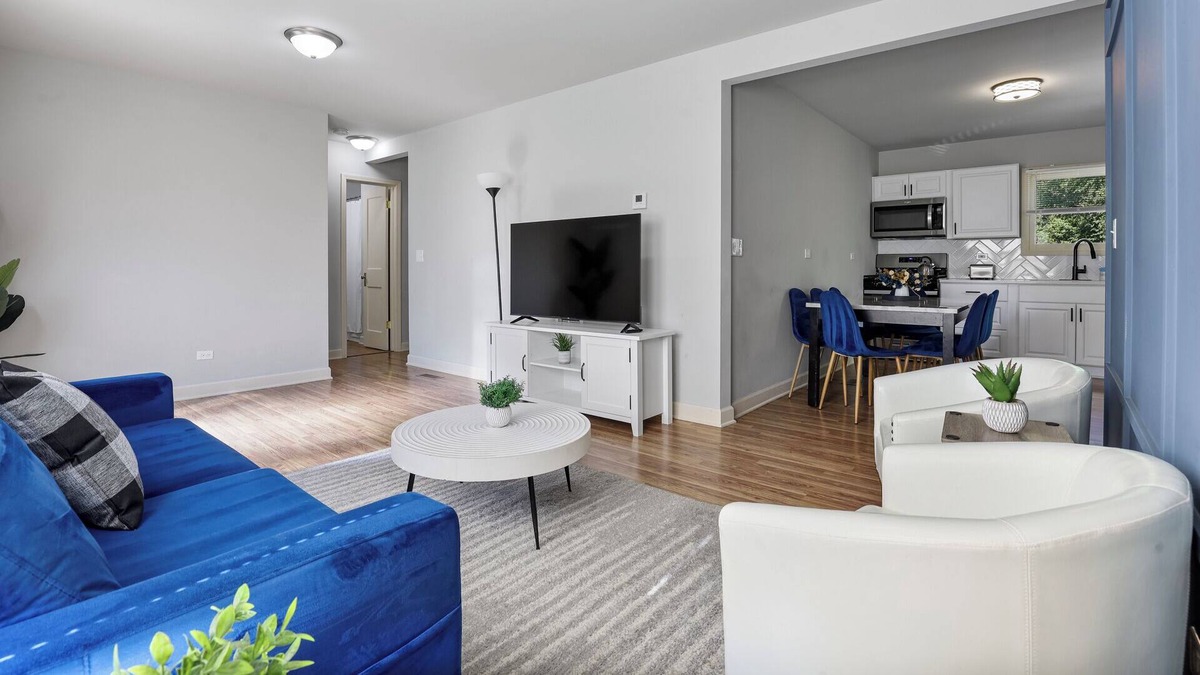 Barrington House | Beautiful Barrington home with large deck and balcony