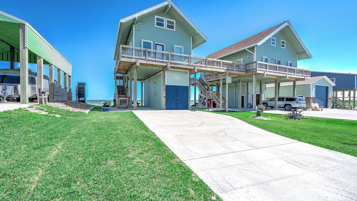 Cedar Lane House | Beautiful Beachfront Home with Amazing Views, Steps to Beach