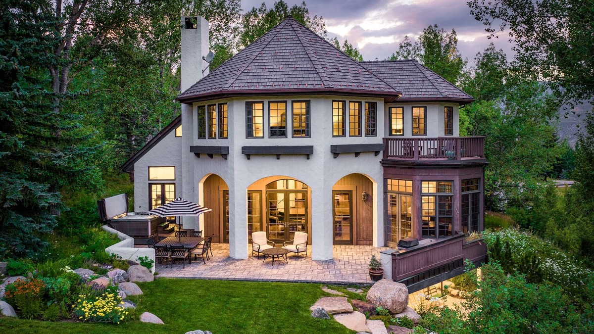 Avon Villa | Beautiful Beaver Creek Mountain Villa. 5br/6ba w. Private Hot Tub!