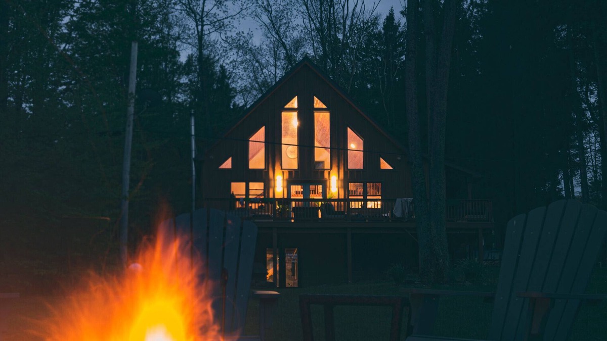 Rushford Lake Cottage | Beautiful Blue Ridge Lake House