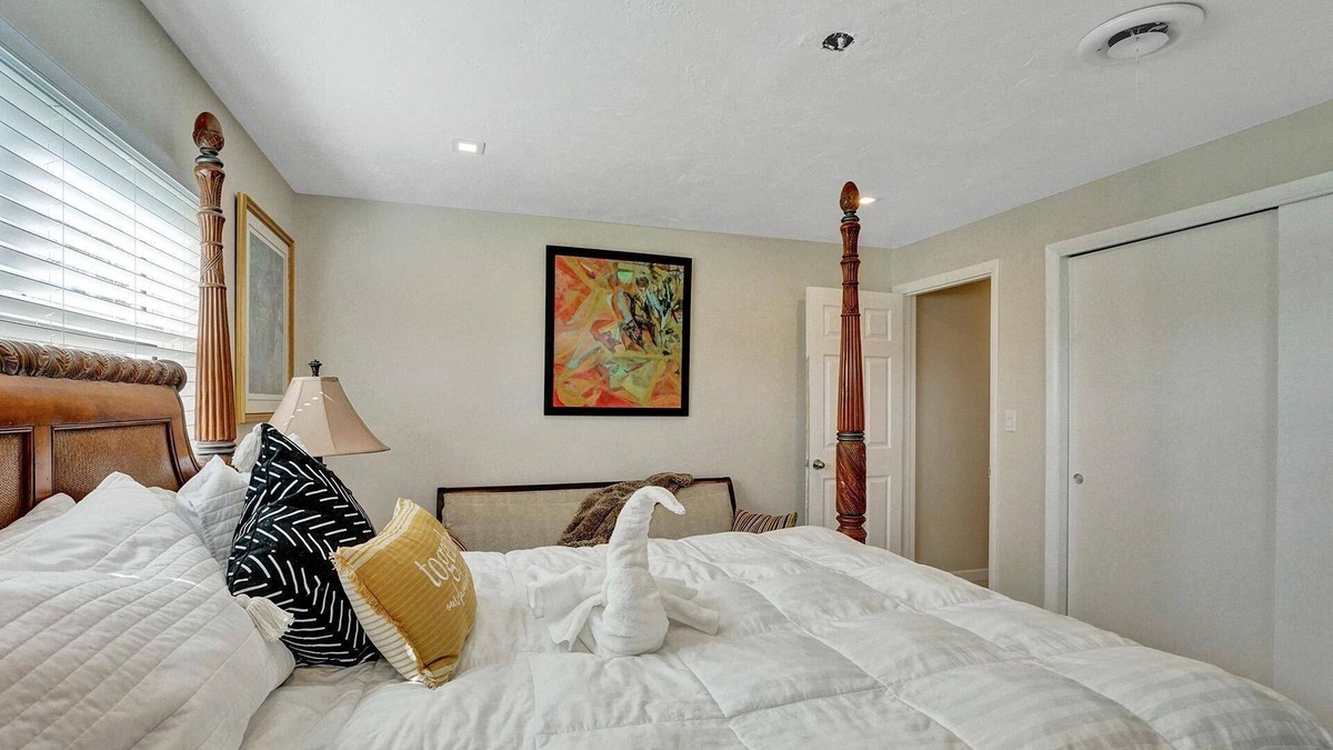 Boca Raton House | Beautiful Boca Home, spacious Land, Mins To Beach