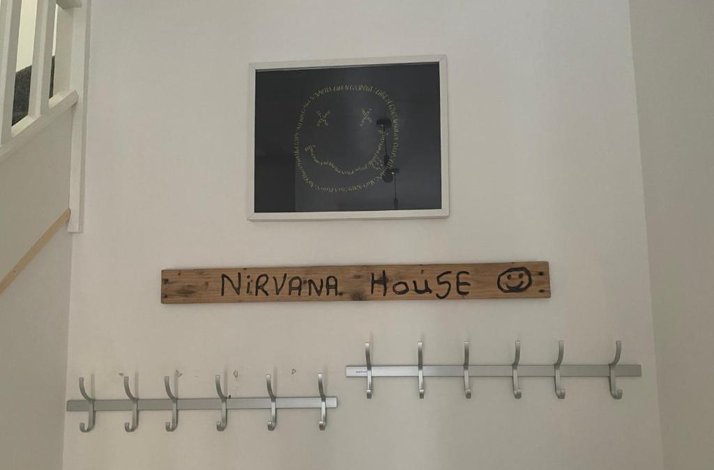 Deepcar House | Beautiful brand new 3-Bed House in Sheffield