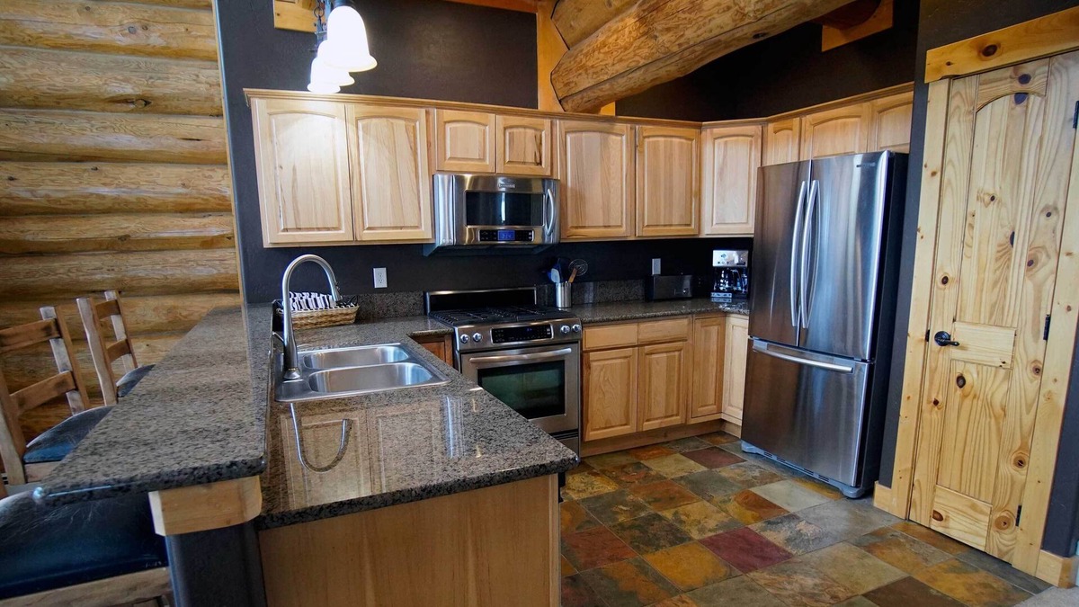 Winter Park Condo | Beautiful, Bright and Spacious Deluxe Log Cabin Duplex
