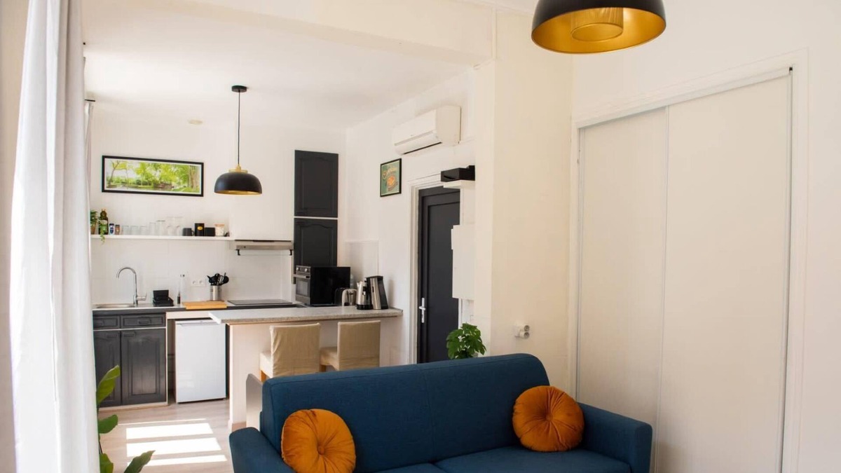 Le Busca Apartment | Beautiful, bright studio in Toulouse