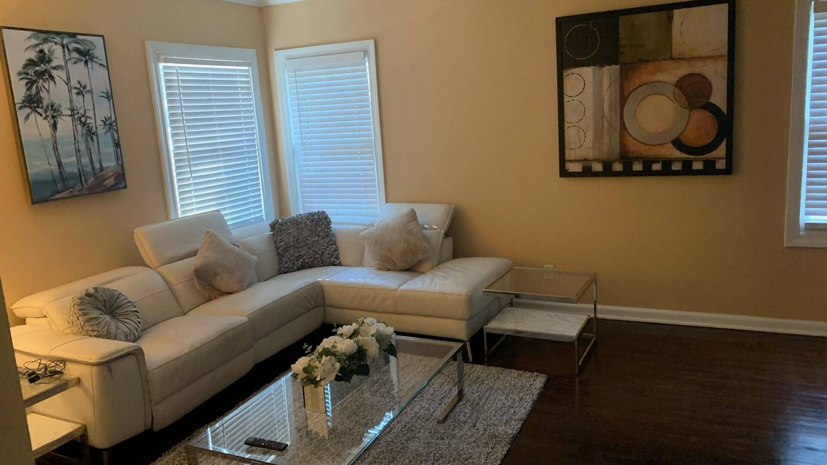 Garden Hills House | BEAUTIFUL BUCKHEAD LIVING 1BDR