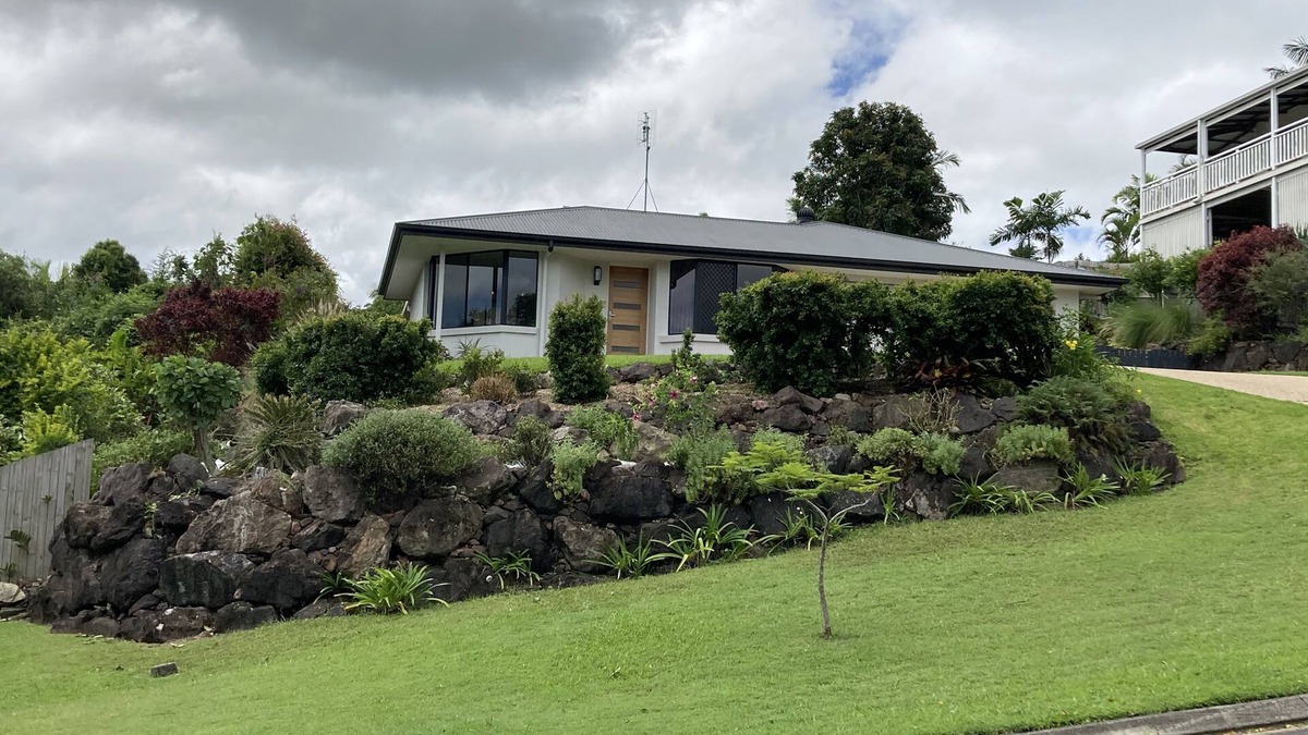 Buderim House | Beautiful Buderim home with Stunning Views