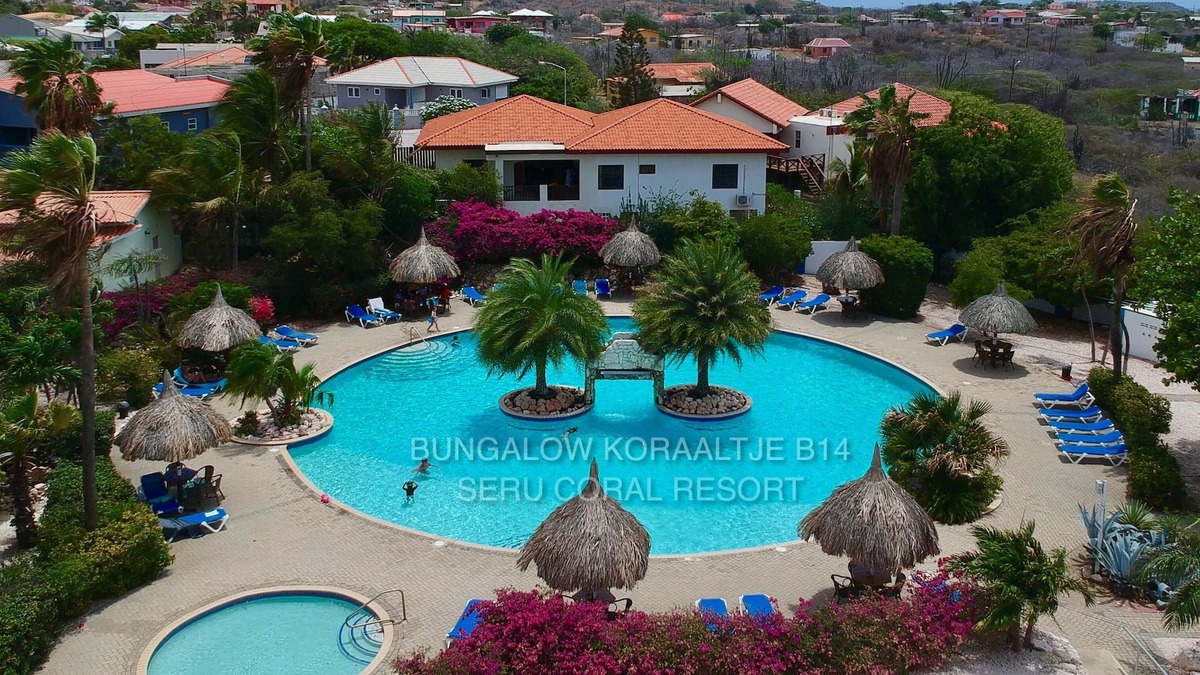Willemstad House | Beautiful bungalow at highest location on Seru Coral Resort with great views