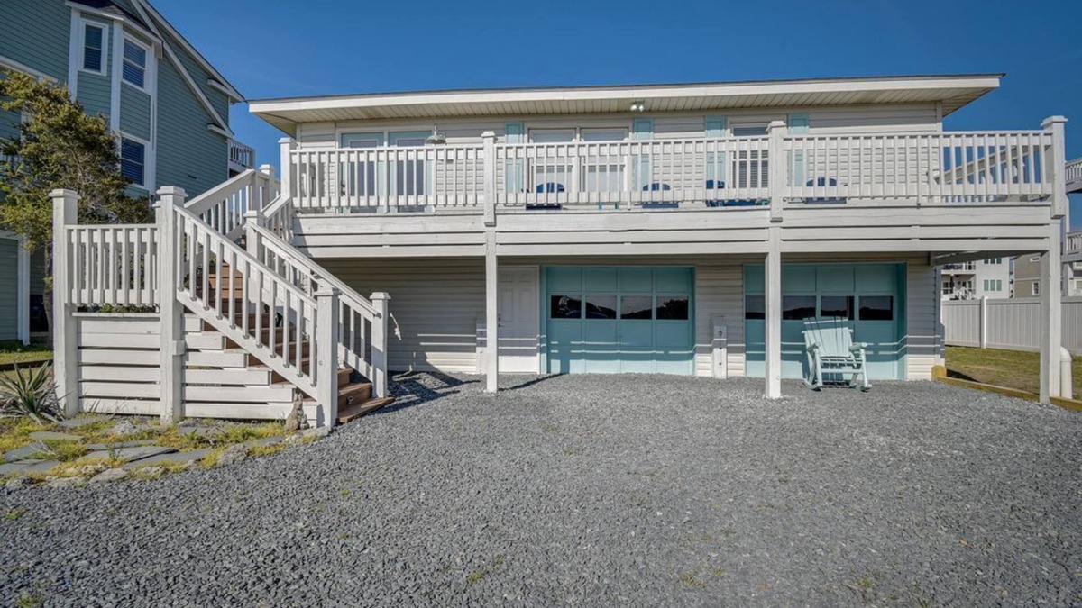 Holden Beach House | Beautiful Canal front home. Just a short walk to the beach!