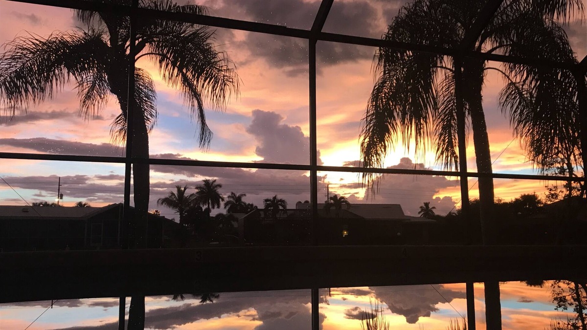 Punta Gorda House | Beautiful canal home with an amazing sunset view!