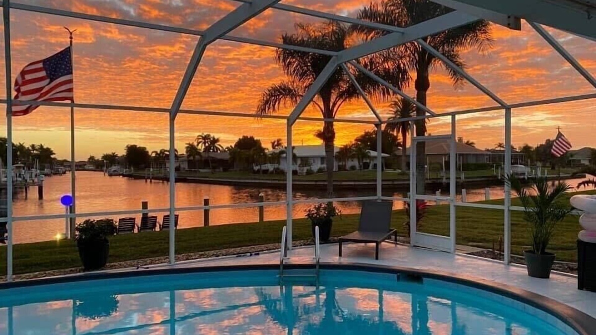 Punta Gorda House | Beautiful Canal Home