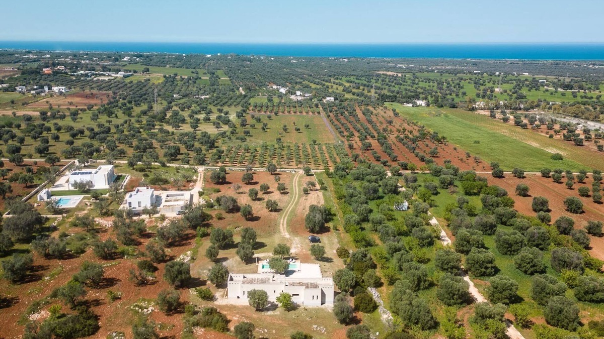 Carovigno Villa | Beautiful Carovigno Villa | 4 Bedrooms | Villa Carovigno Resort | Private Pool.