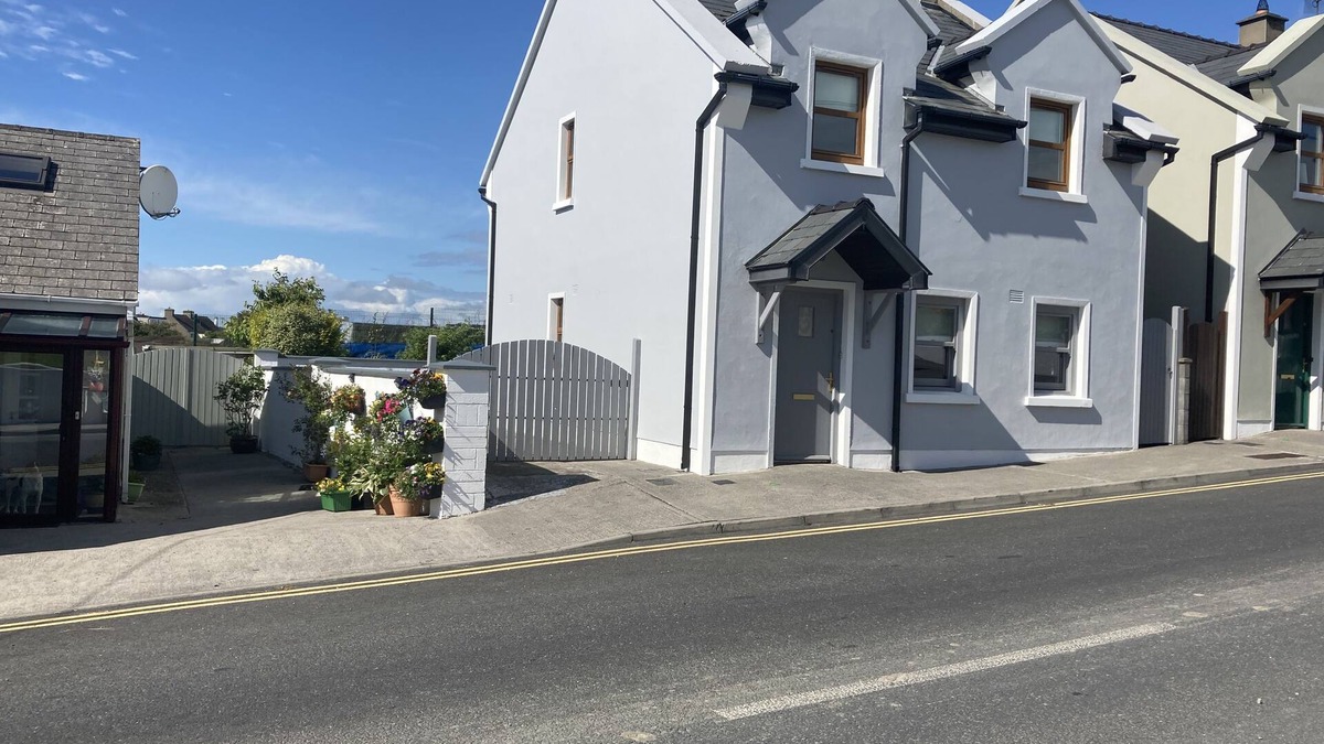 Miltown Malbay House | Beautiful, Central 3-Bed House in Co Clare