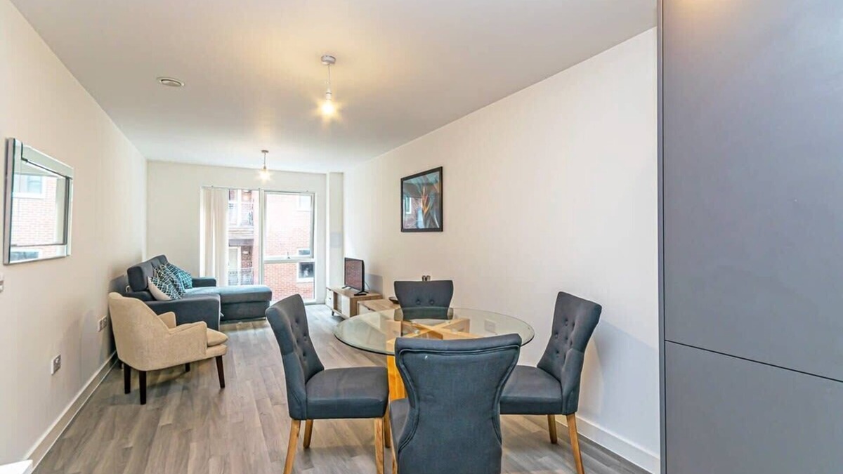 Manchester City Centre Apartment | Beautiful Central Manchester 2 Bed Apartment