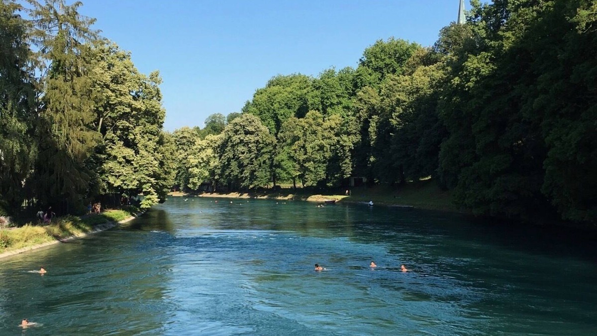 Breitenrain-Lorraine Apartment | Beautiful central, riverside apartment