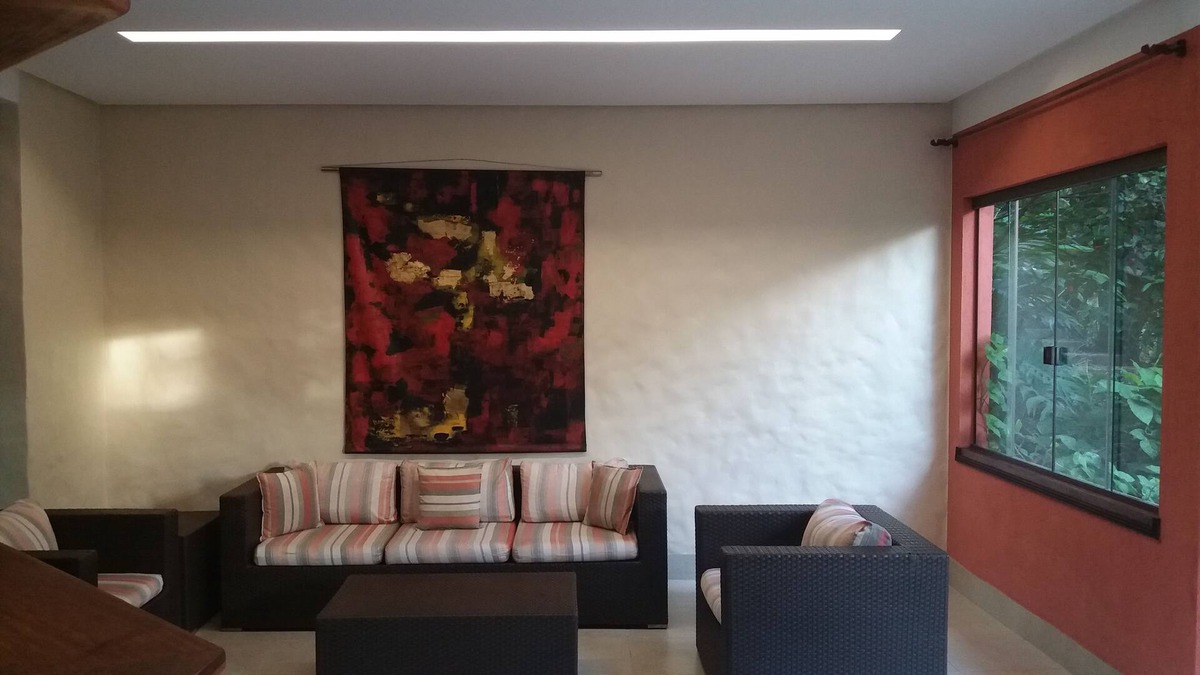 Lago Sul Ski Chalet | BEAUTIFUL CHALET IN LAGO SUL 1 BEDROOM SUITE, 1 BATHROOM, DINING ROOM AND TV, KITCHEN