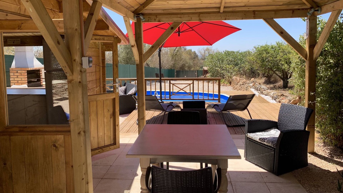 Nora Cottage | Beautiful charming cottage with a private secluded pool for couples .