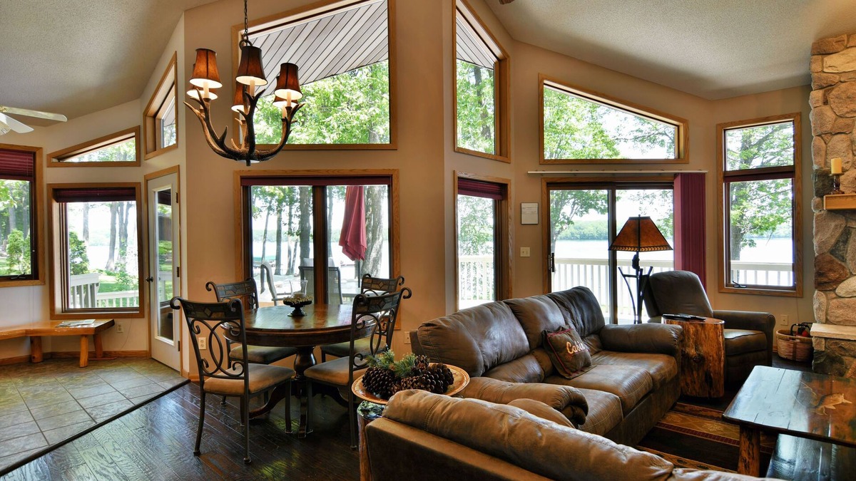 Chief Lake House | Beautiful Chief Lake Home on Chief Lake