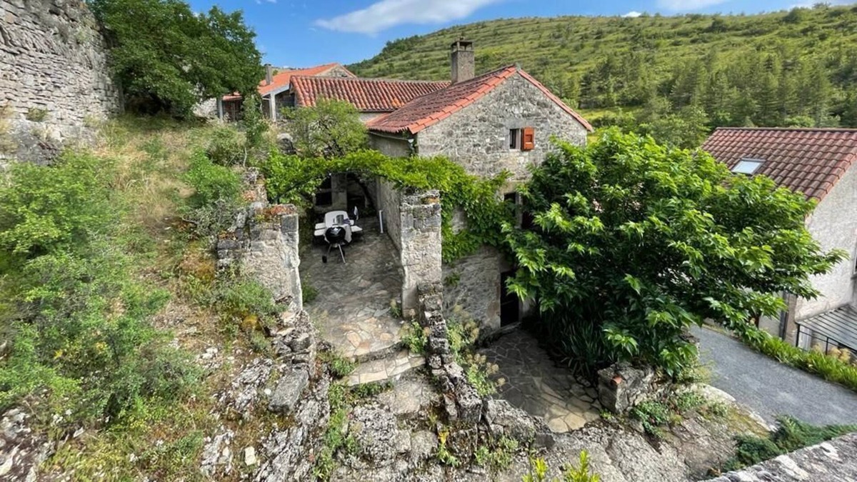 Saint-Rome-de-Tarn House | Beautiful country house in a village classified as a remarkable site in France