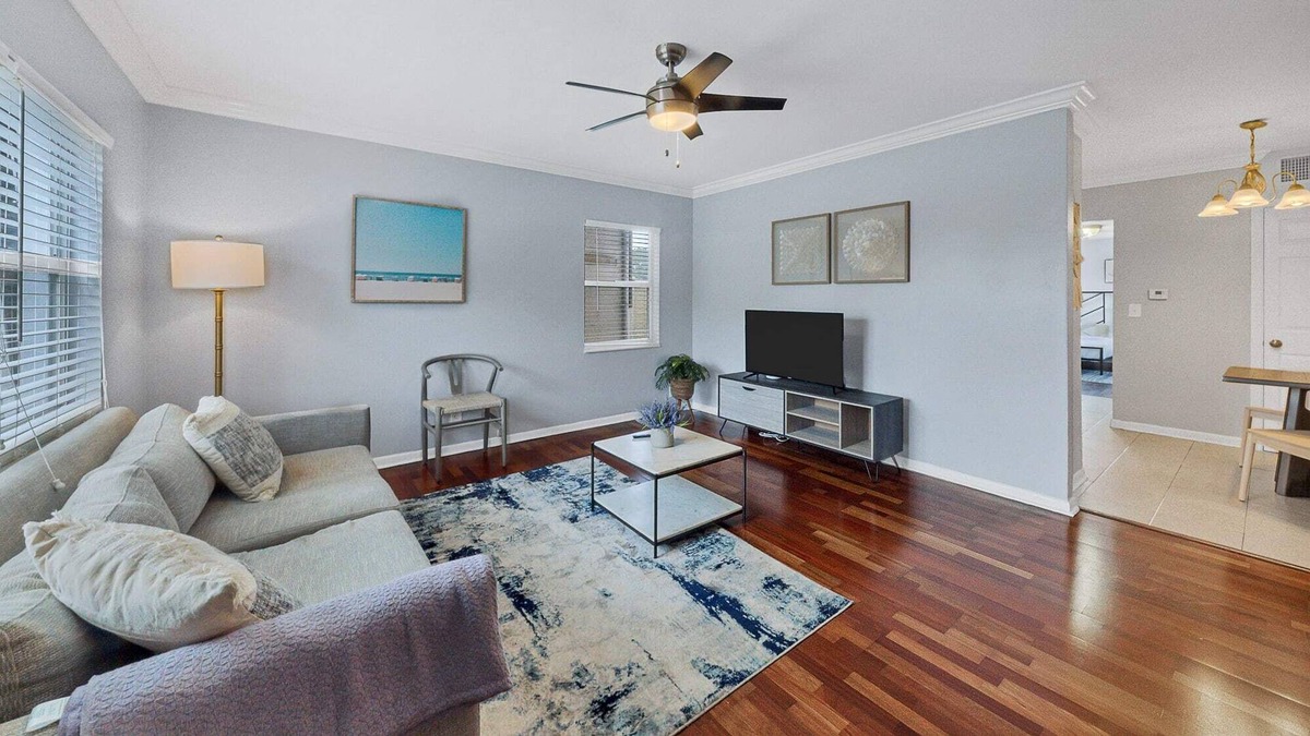 Virginia Park Apartment | Beautiful Complex 1BR with Garden
