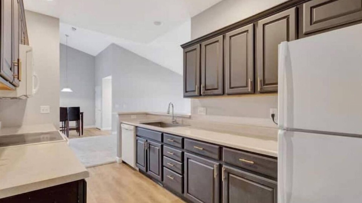 Champaign Apartment | Beautiful condo in Champaign! with pool and gym!