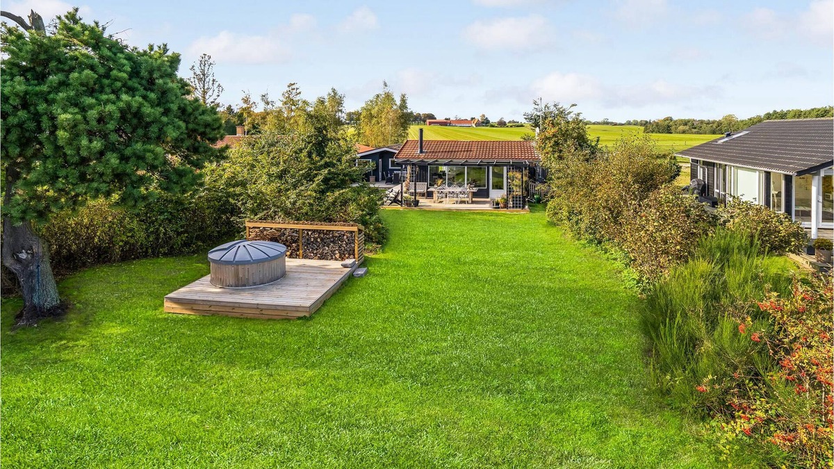 Hesselager House | Beautiful cottage in the greenery with sea view, located in a small cottage area.