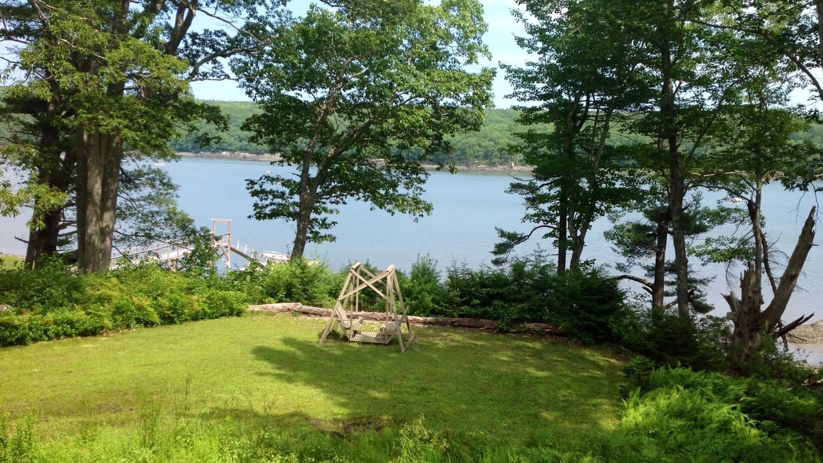 Georgetown Cottage | Beautiful Cottage On Water, Near Beach, Pet Friendly!