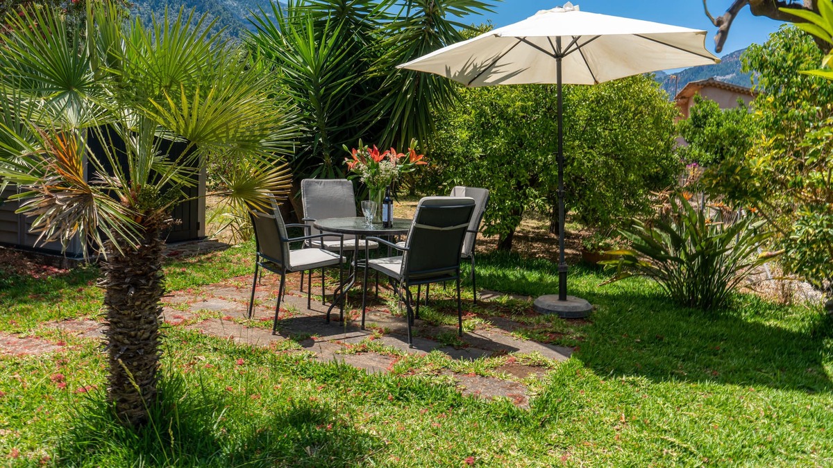 Biniaraix Cottage | Beautiful cottage with stunning views of the mountains