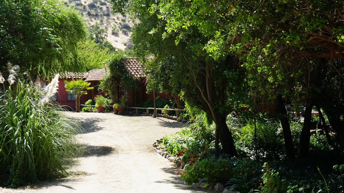 Pirque House | Beautiful Country and Mountain House