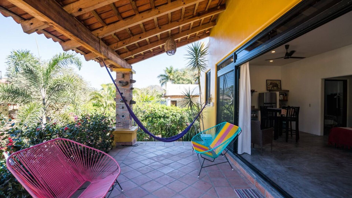 San Francisco House | Beautiful Cozy House in the Jungle