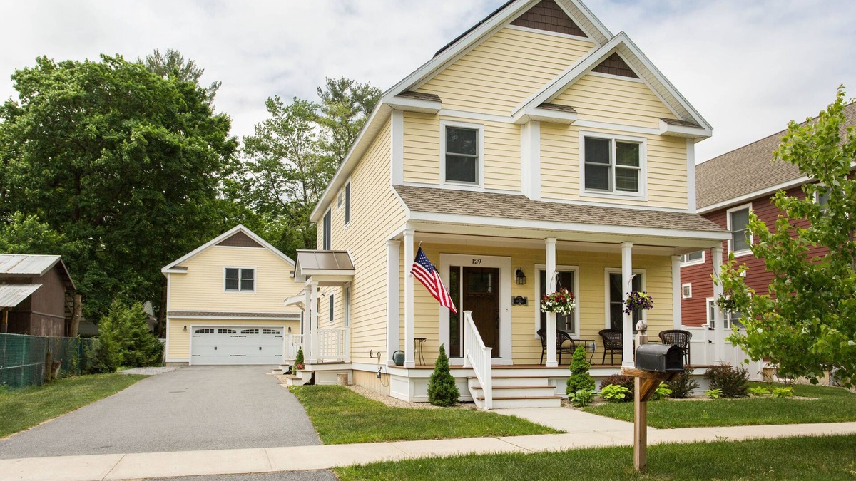 Saratoga Springs House | Beautiful Custom Home With Pool - A Short Walk from the Saratoga Racetrack