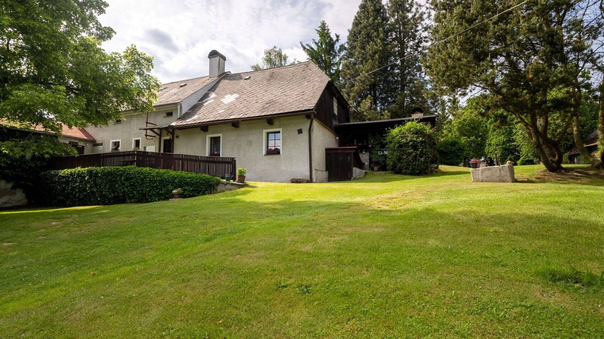 Bela nad Radbuzou Villa | Beautiful private villa for 6 guests with TV, patio and pets allowed