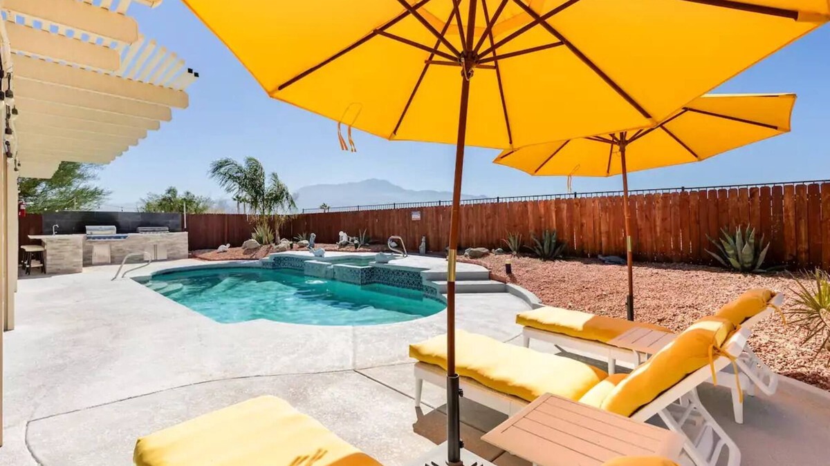Rancho Del Oro House | Beautiful Desert Retreat- Scenic Mountain Views & Sunsets! Salt Water Pool & spa
