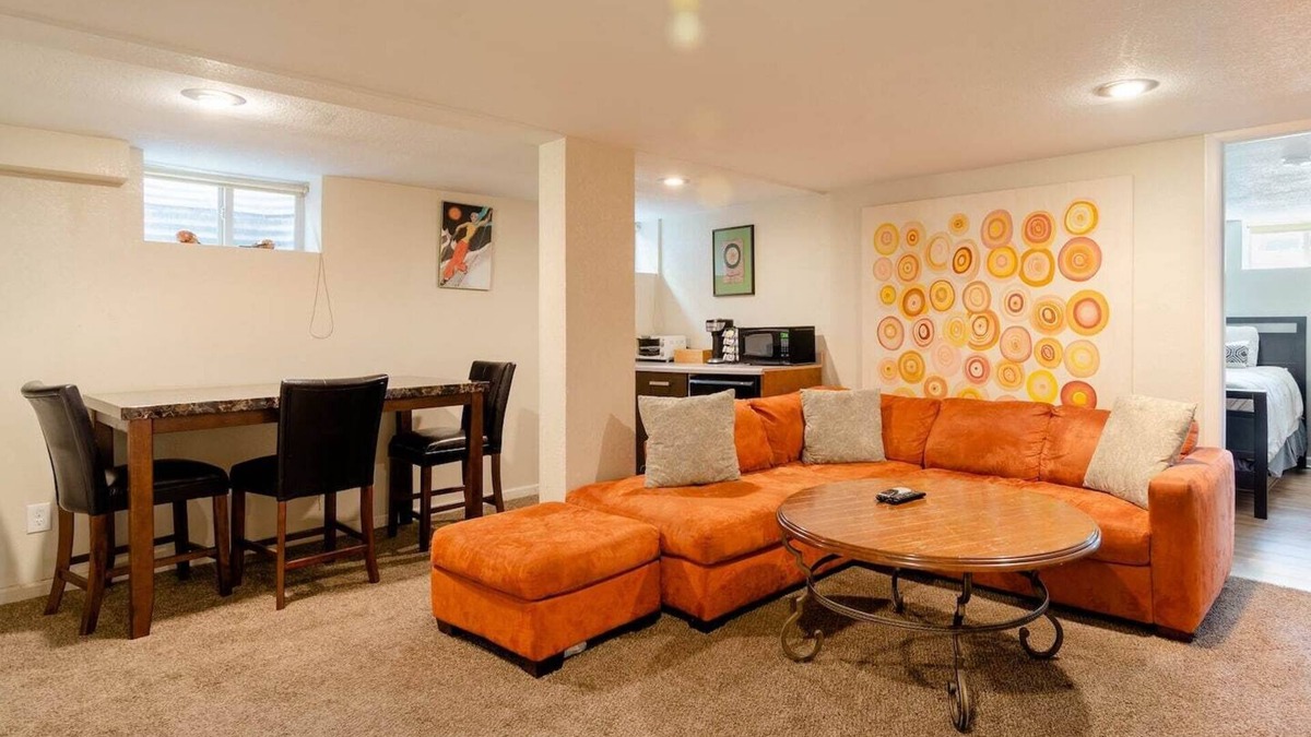 North Park Hill Apartment | Beautiful Denver Park Hill 2 BR condo