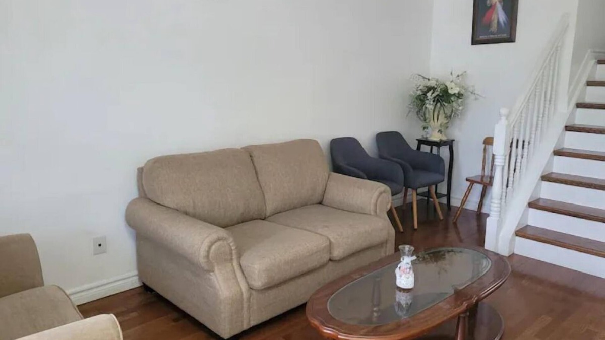 Chatham-Kent House | Beautiful detached 3 bed 2 bath home.
