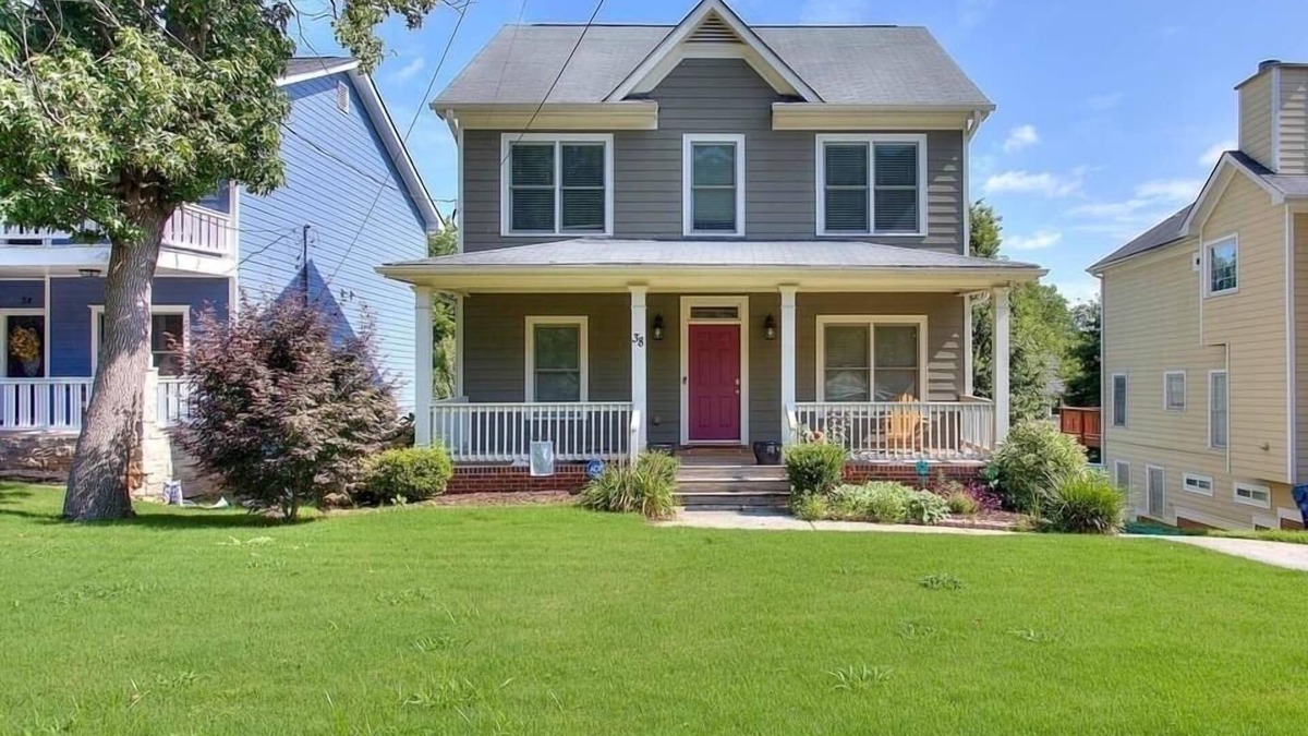 Peoplestown House | Beautiful Downtown Brick Road Home Oasis With Stadium View