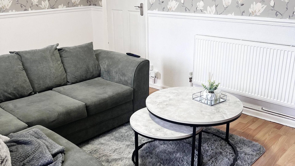 Walsall House | Beautiful entire home in West Midlands, United Kingdom