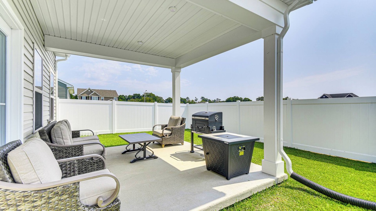 Elizabeth City House | Beautiful Family Retreat By Pasquotank River!