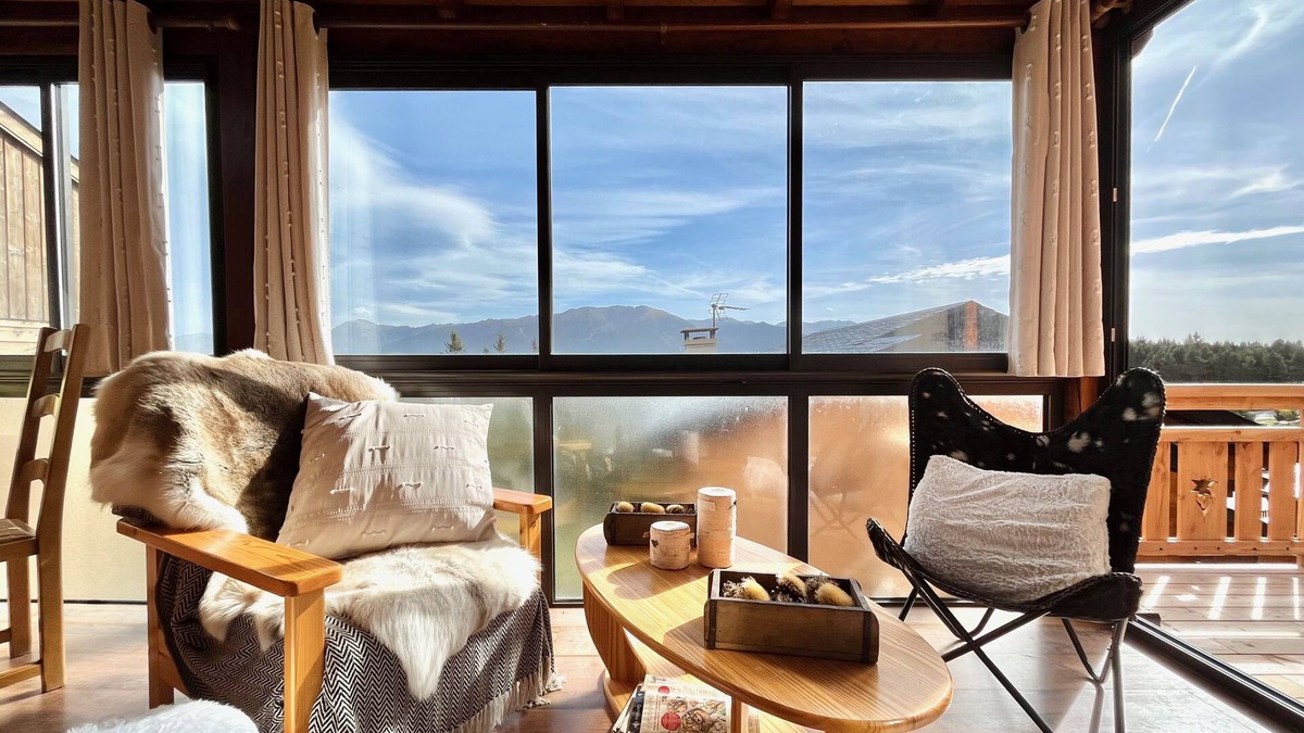 Pyrenees 2000 Ski Chalet | Beautiful family chalet close to the slopes