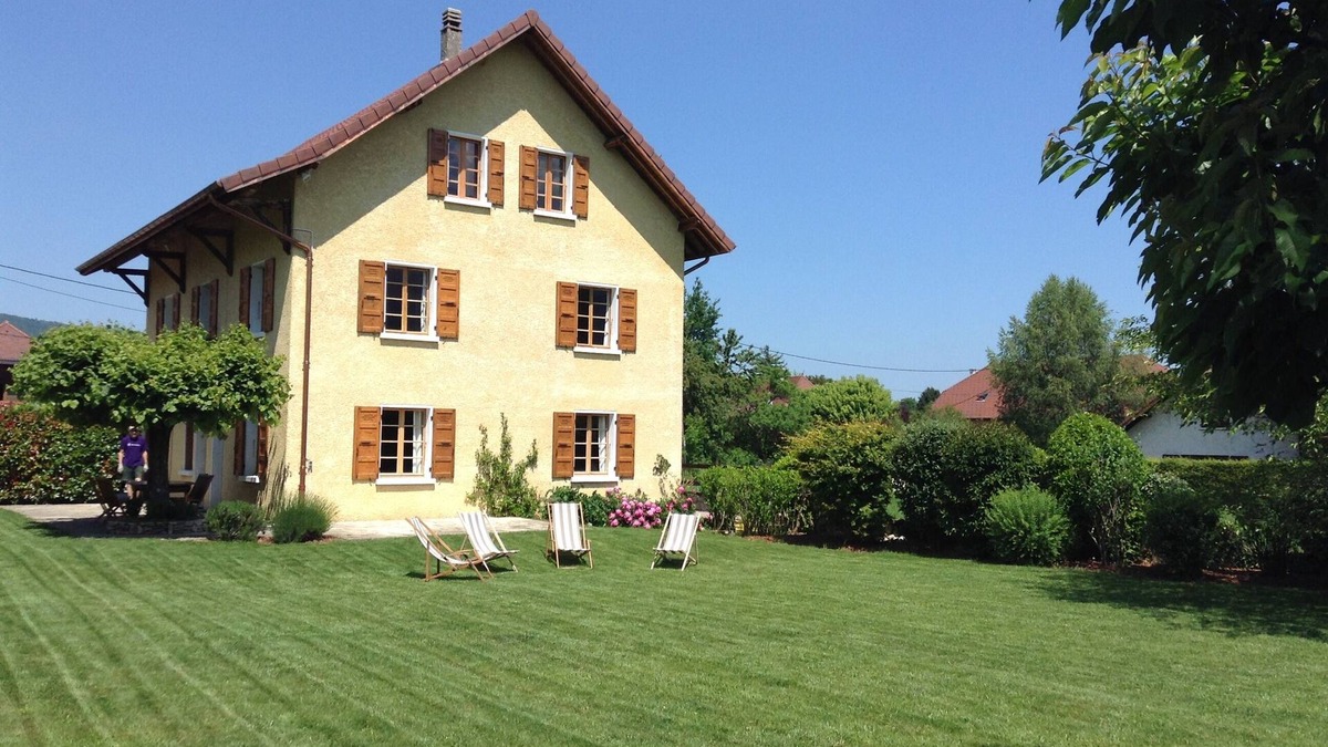 Saint-Jorioz House | Beautiful family home , big lawned garden with stunning views across mountains