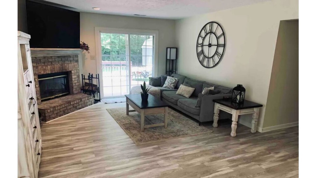 Mooresville House | Beautiful family/pet friendly home, great location