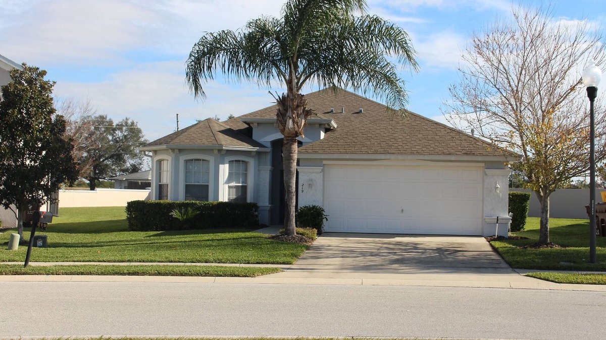 Haines City Villa | BEAUTIFUL FAMILY VILLA.nGATED COMMUNITY nSOUTH FACING POOLnWheelchair Friendly