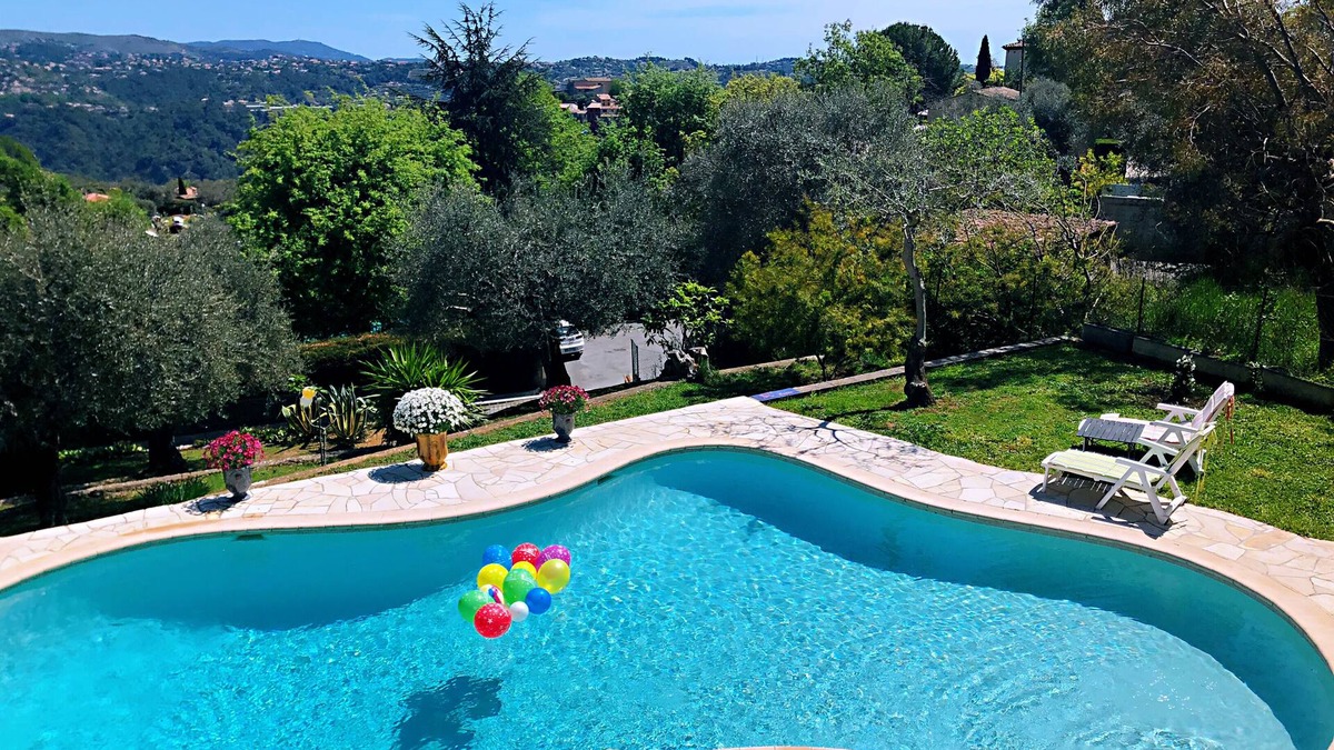 Gattieres Villa | BEAUTIFUL FAMILY VILLA with AMAZING VIEWS and PRIVATE POOL in BIG GARDENS