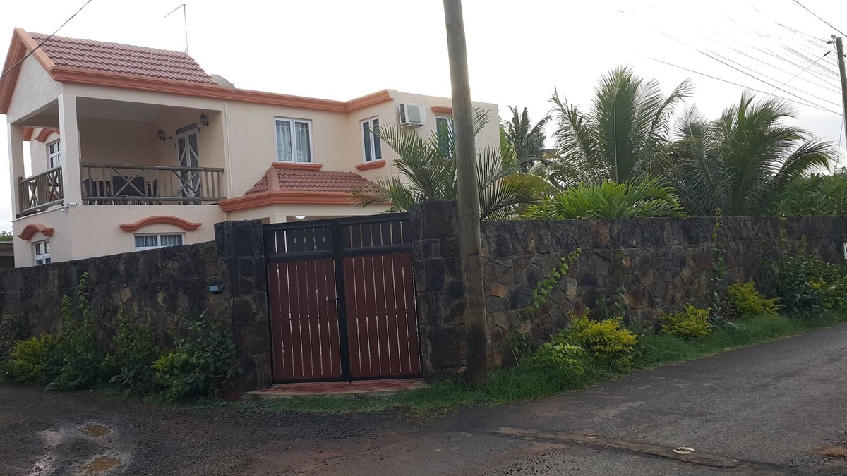 Trou aux Biches Villa | Beautiful Family Villa located centrally to all beaches within 5 mins distance