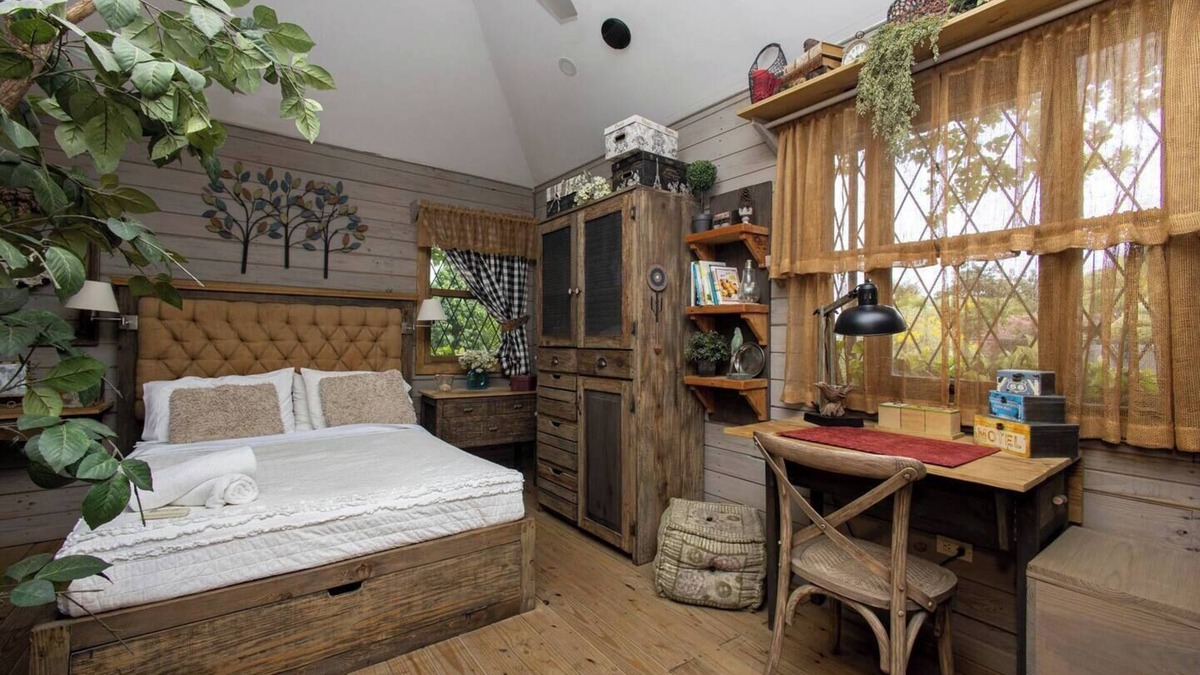El Palmar House | Beautiful Farm with Cabins - Gorgeous garden and animal sanctuary