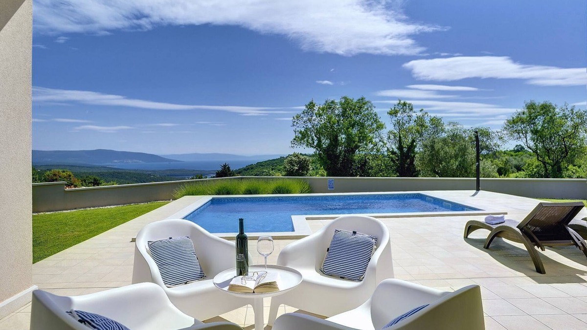 Kavran House | Beautiful finca with private pool and sun beds