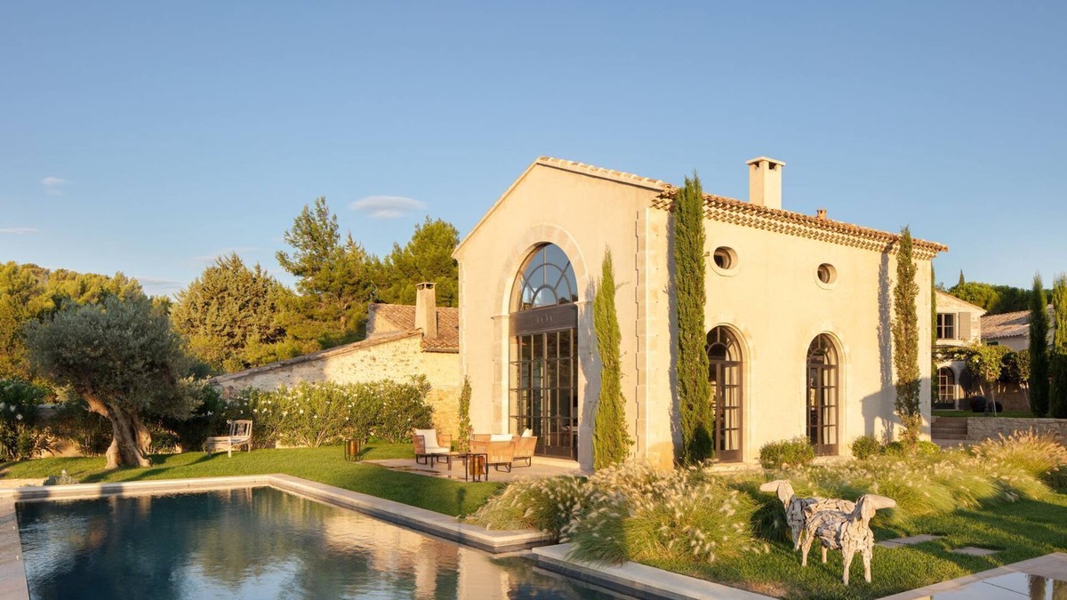 Maussane Villa | Beautiful Luxury 5 bedroom Villa rental near Les Baux-de-Provence with Heated pool